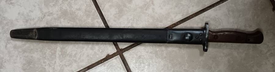 Complete British Pattern 1907 Bayonet with Scabbard
