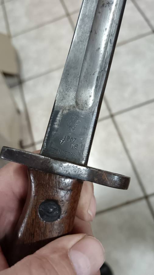 Complete British Pattern 1907 Bayonet with Scabbard