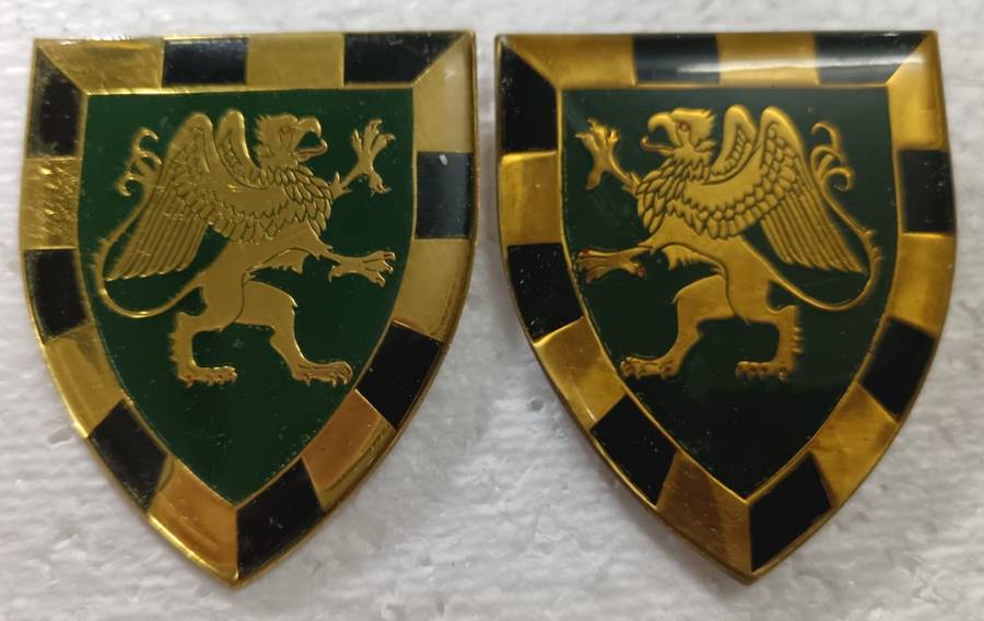SADF - 3 SA Infantry Shoulder Flash Pair