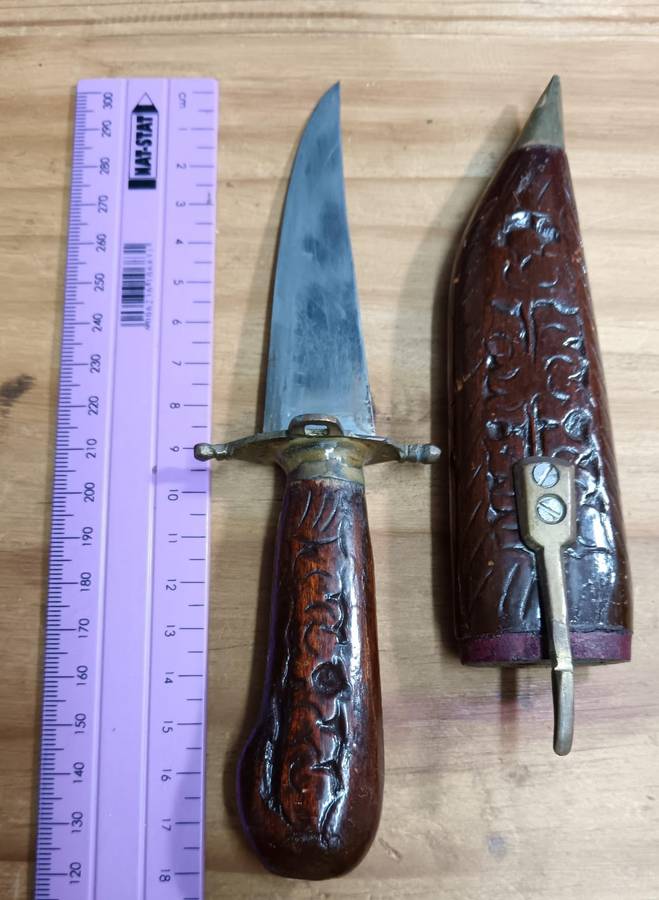 Vintage Carving Knife with Sheath