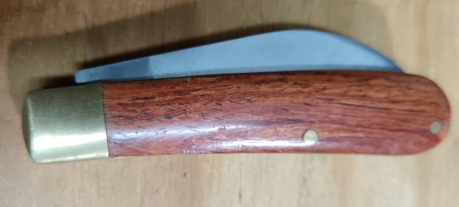 Vintage DOW Stainless Steel Folding Knife