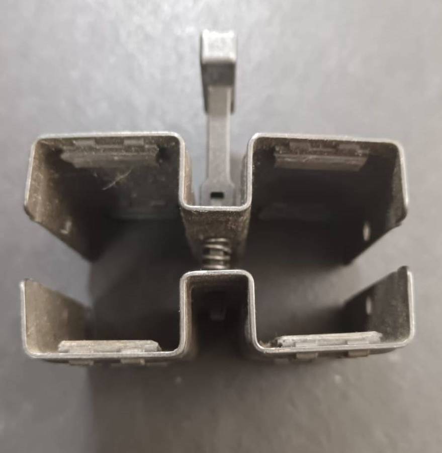 Special Forces Super Soldier - Mike West ( SAS and Recce )9mm Magazine Coupler