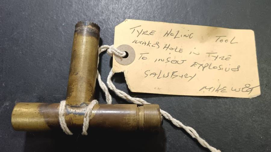 Special Forces Super Soldier - Mike West ( SAS and Recce )Tyre Tool