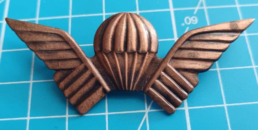 Rhodesia - Selous Scouts Parachute Wing ( Selling as a Copy )