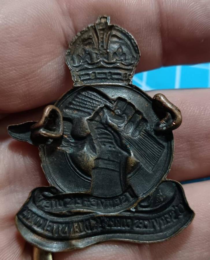 South African Army Q Services Corps Cap/Collar Badge