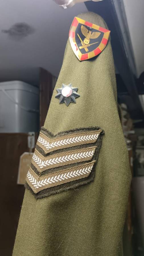 SADF - 4 Artillery Regiment Step Out Tunic with Insignia