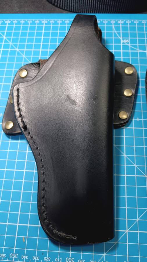 Black Gun Holster and Pouch Lot ( Pristine Condition )