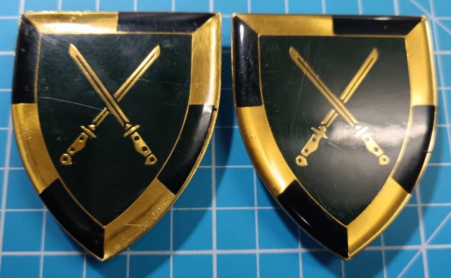 SADF - Infantry School Shoulder Flash Pair