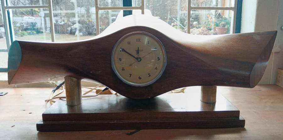 Vintage 1940s WWII Airplane Propeller Clock