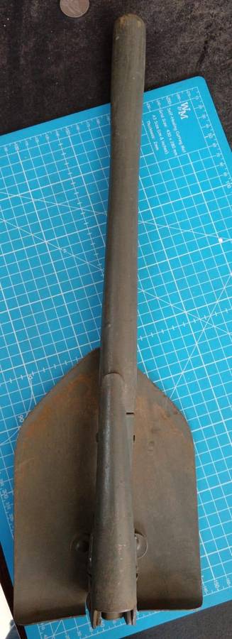 WW2 US Original 1944 Entrenching Tool (Folding Shovel)