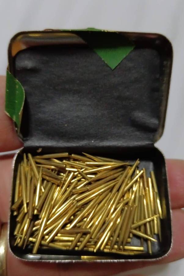 Vintage Gramophone Phonograph Needles in Tin - Bid Per Tin