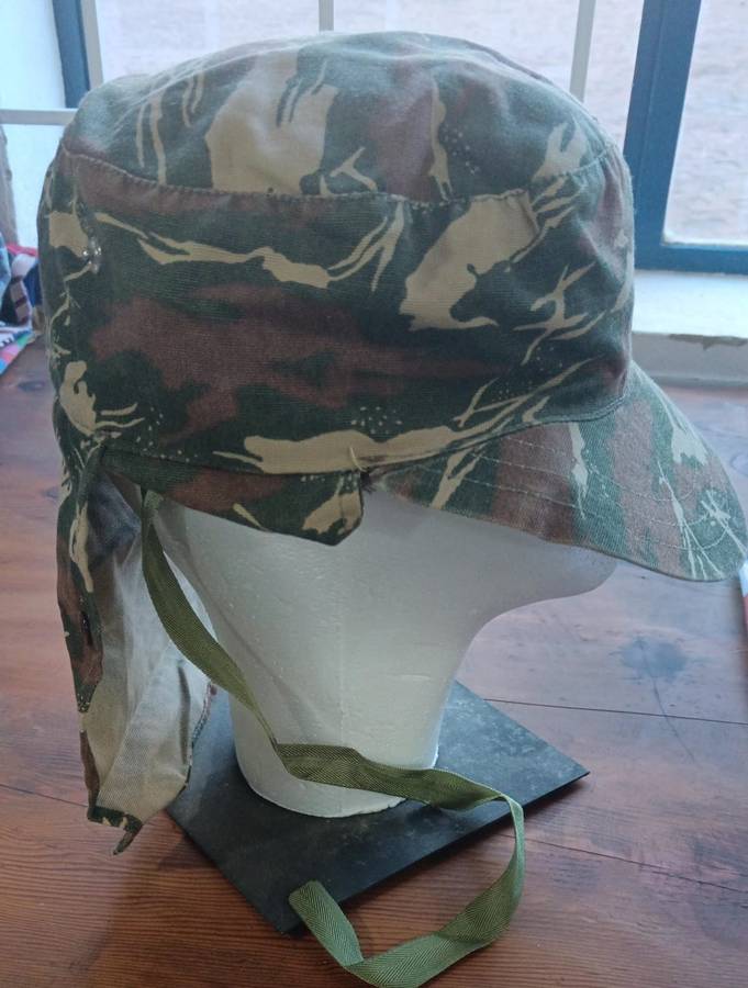 Koevoet/SWAPOL Camo Flap Cap with Day-Glo