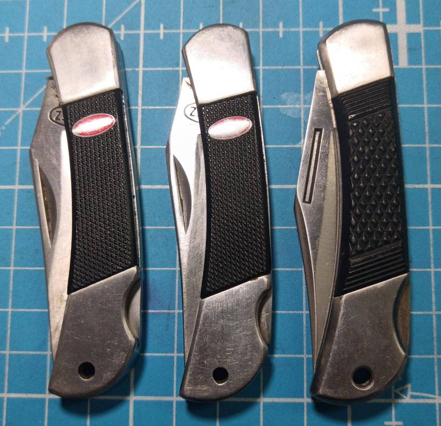 Group of 3 x Pocket Knives