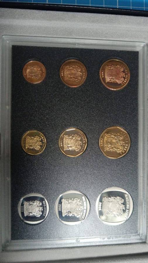 2000 Proof set - old coat of arms