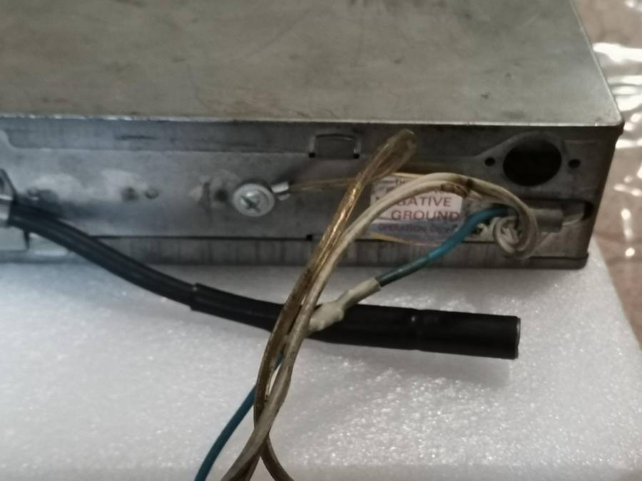 Vintage 70s Sanyo Baravia car radio