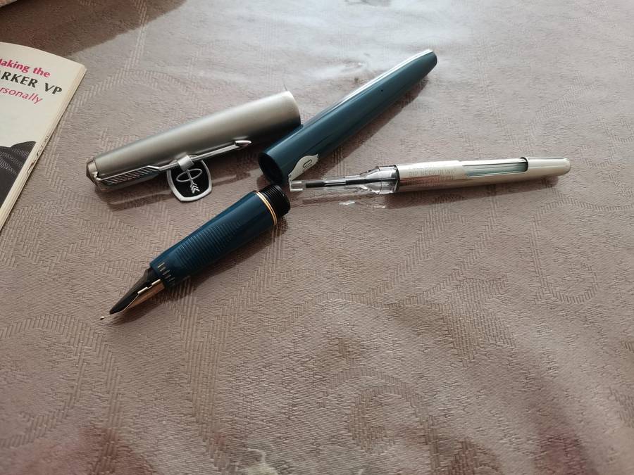 1961 parker vp Fountain pen new old stock 14k gold nib