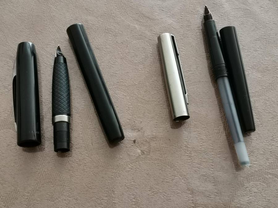 2 parker fountain pens with small defects