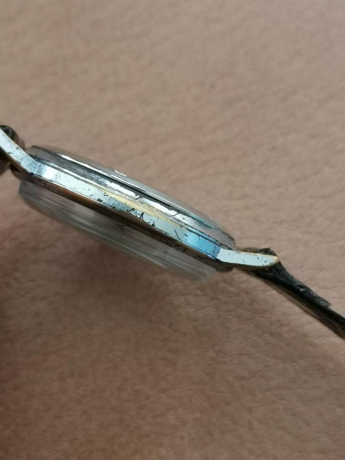 Vintage rotary calendar 21 jewels incabloc manual wind watch