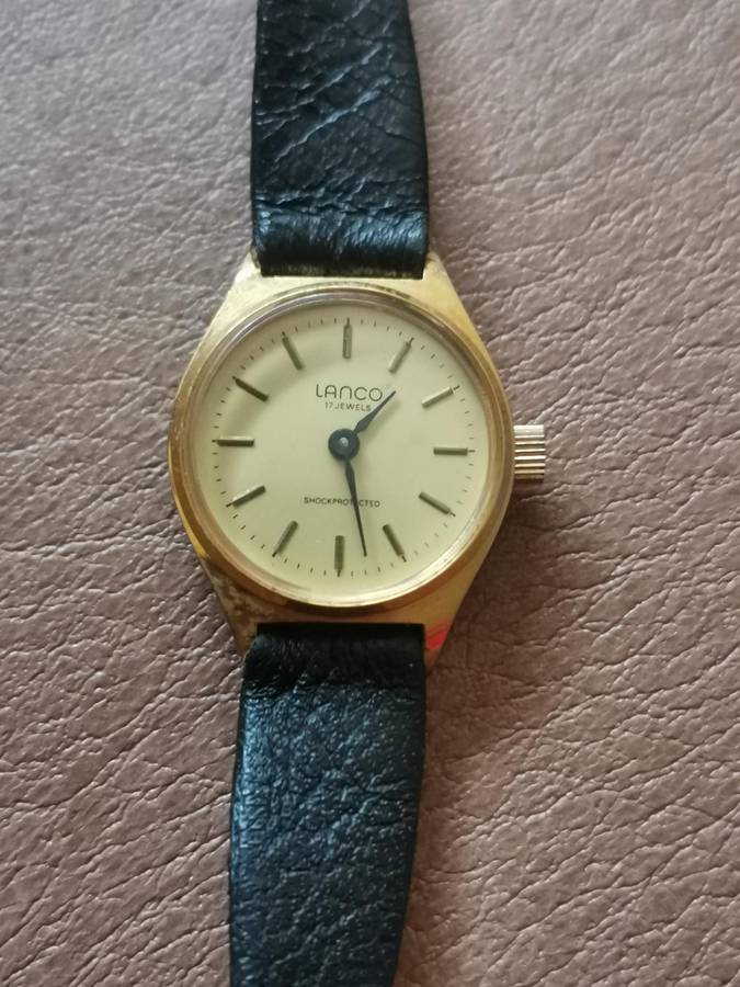 Vintage Lanco 17 jewels shockproteced ladies mechanical manual wind watch