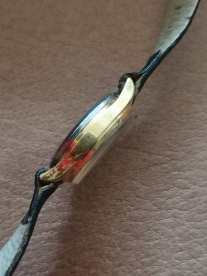 Vintage Lanco 17 jewels shockproteced ladies mechanical manual wind watch