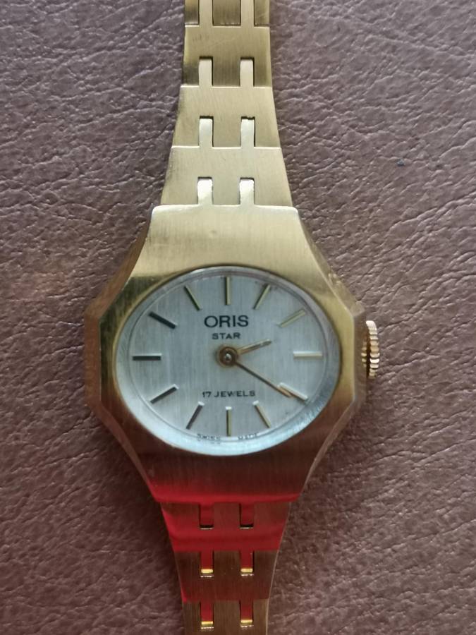 Vintage oris star 17 jewels manual wind mechanical ladies watch *like new*