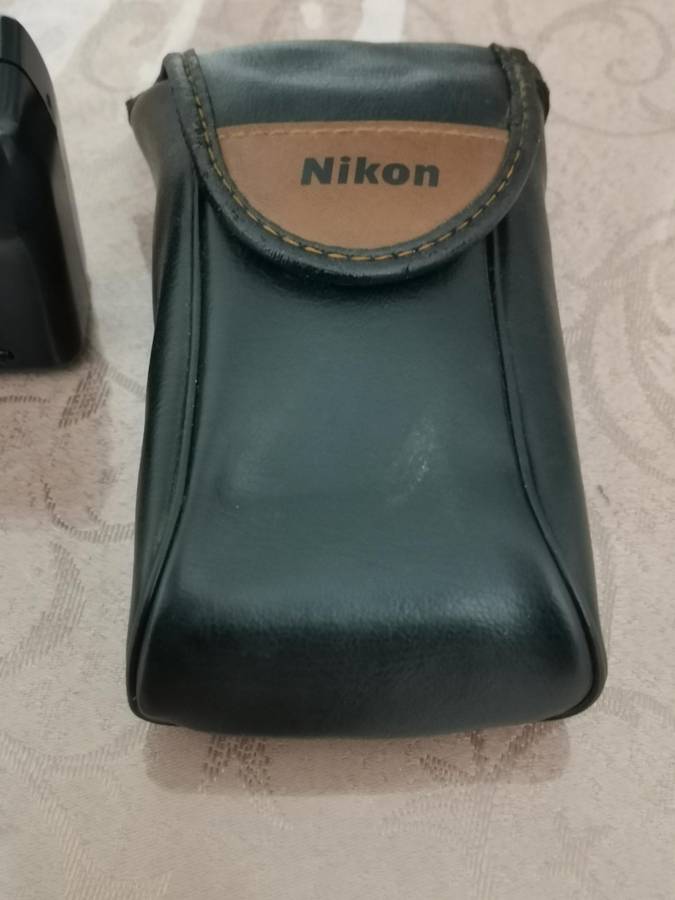 Nikon rf-10 35mm point and shoot camera