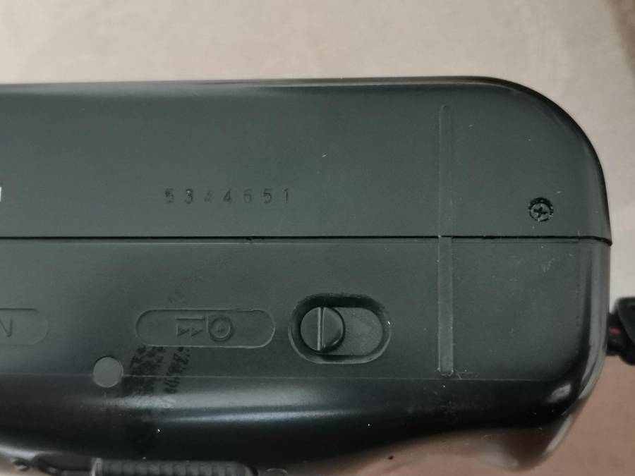 Nikon rf-10 35mm point and shoot camera