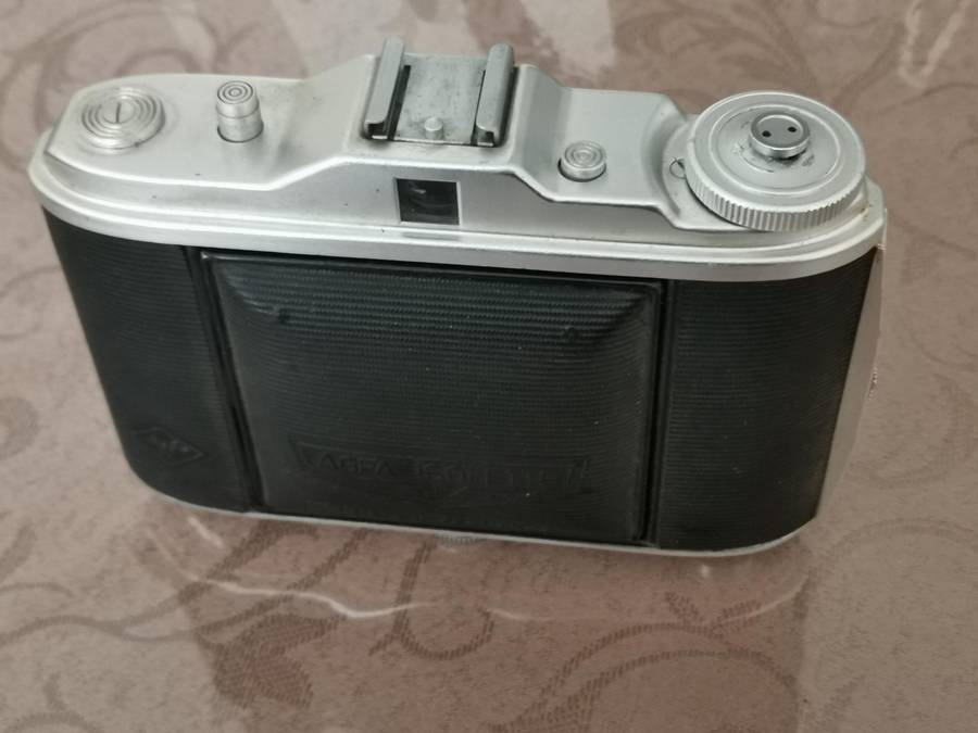 Vintage agfa isolette 6x6 120mm film Camera