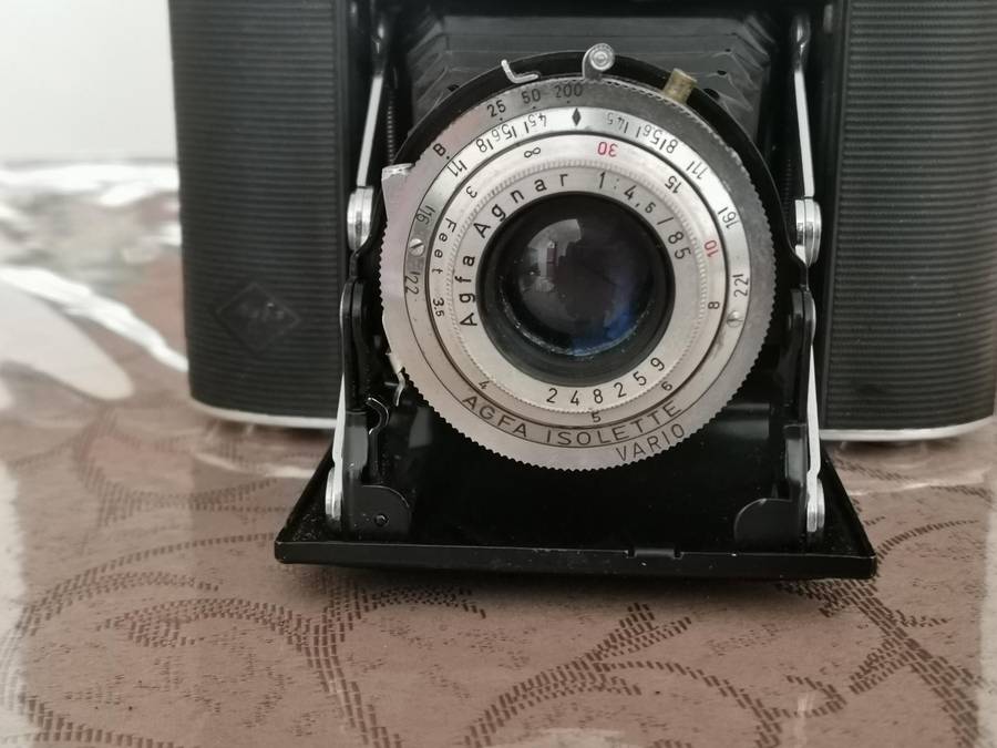 Vintage agfa isolette 6x6 120mm film Camera