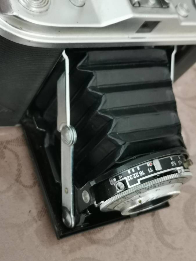 Vintage agfa isolette 6x6 120mm film Camera