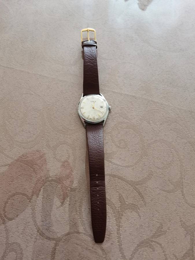 Vintage oris Swiss mechanical wind up watch