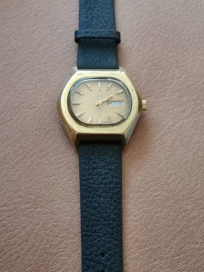 Vintage Harcourt deluxe automatic mechanical watch
