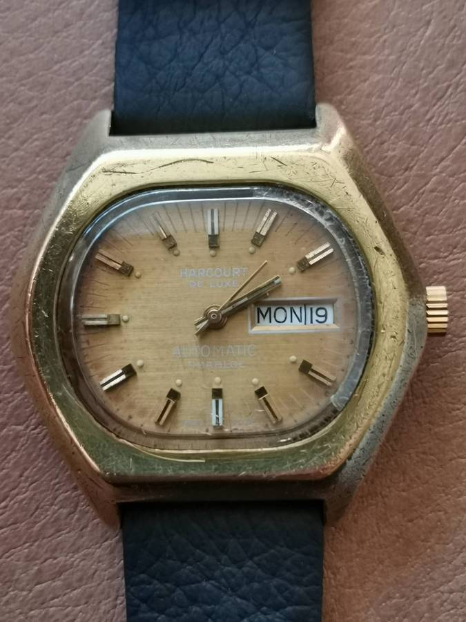 Vintage Harcourt deluxe automatic mechanical watch