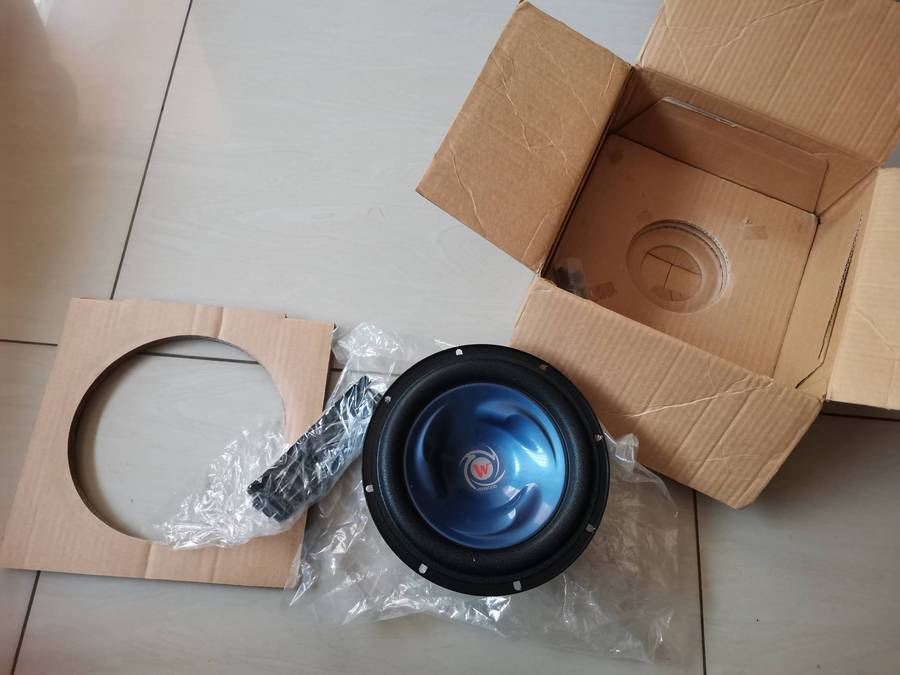 Vintage new old stock Kenwood 8 inch subwoofer