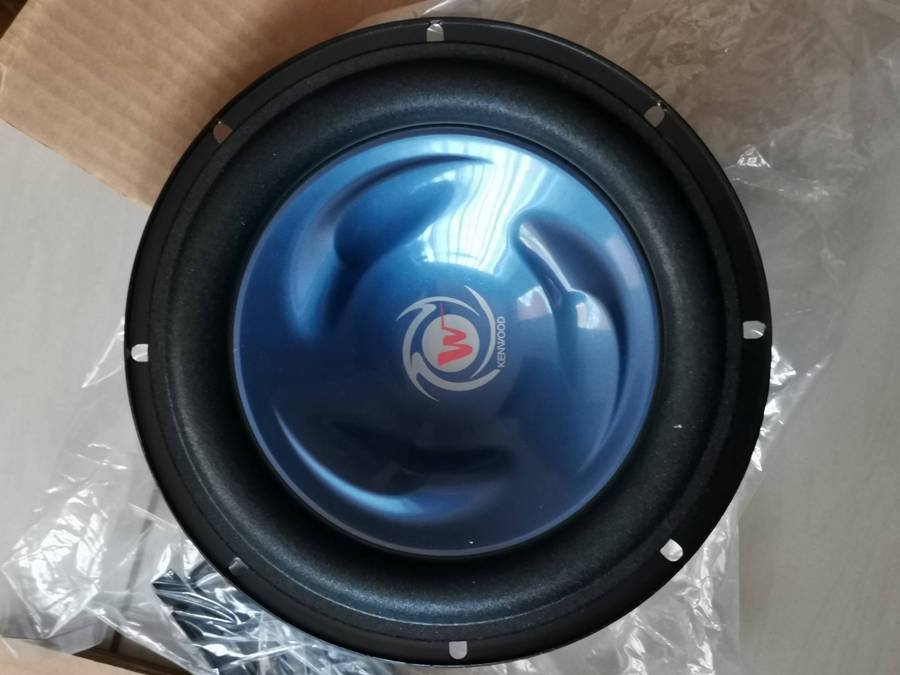 Vintage new old stock Kenwood 8 inch subwoofer