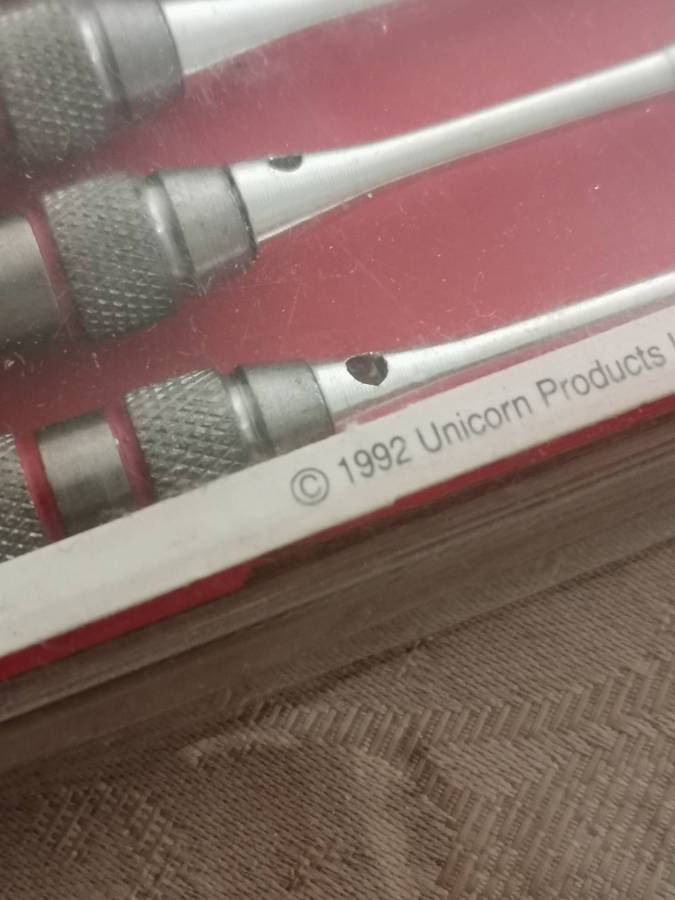 Vintage 1992 unicorn satinlux 22g darts never used