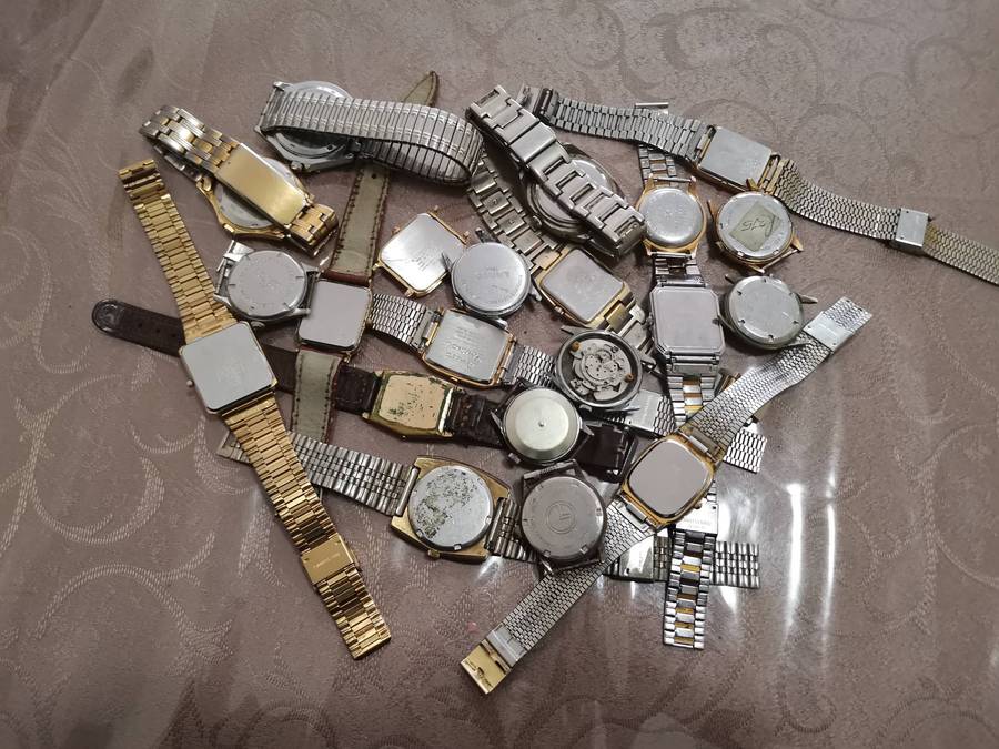Lot of 21 gents watches part 3
