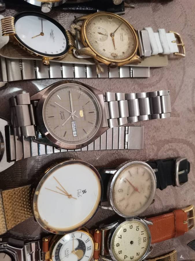 Huge lot 38 gents vintage watches deceased estate find