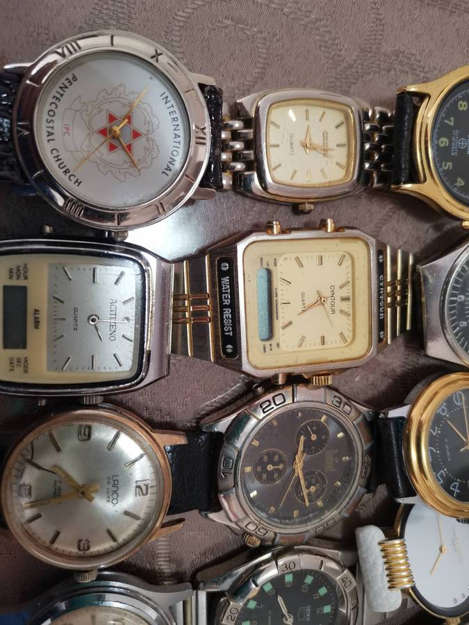 Huge lot 38 gents vintage watches deceased estate find
