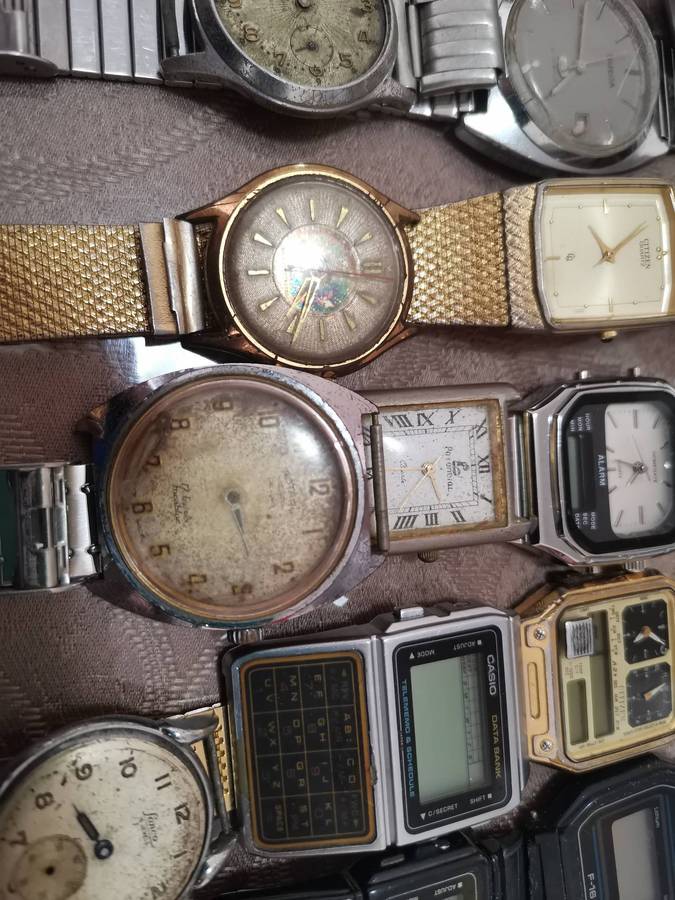 Huge lot 38 gents vintage watches deceased estate find