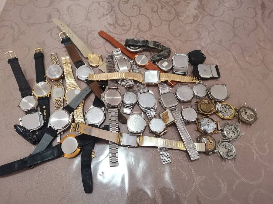 Huge lot 38 gents vintage watches deceased estate find
