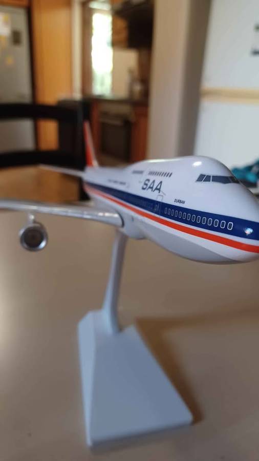 Boeing 747-400 South African Airways ZS-SAV Durban 1/200 Scale Model