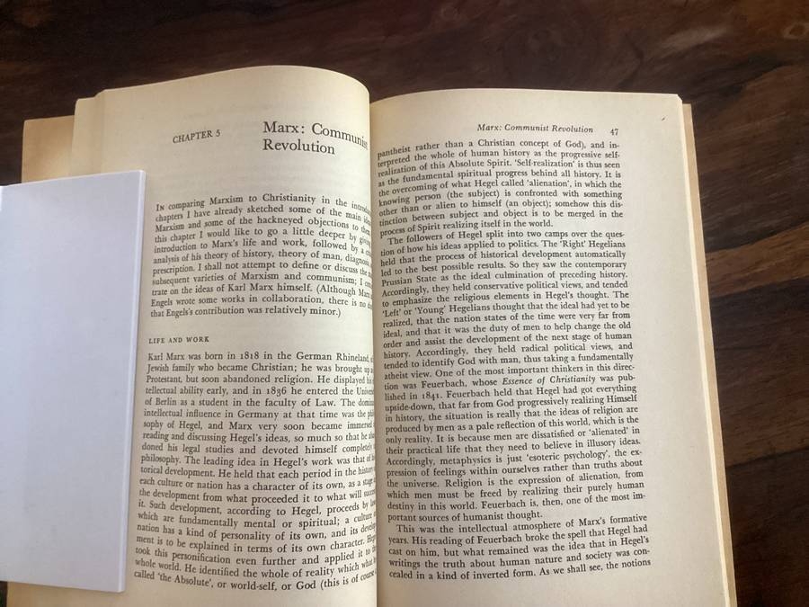 Seven Theories of Human Nature. Paperback in a Good+ condition.