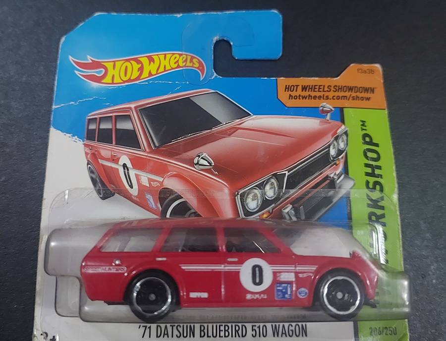 Hot Wheels '71 Datsun Bluebird 510 Wagon