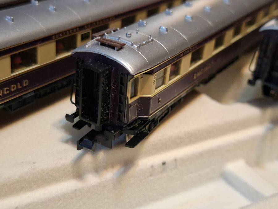 N Scale - Arnold Reingold Set with 0254 BR18