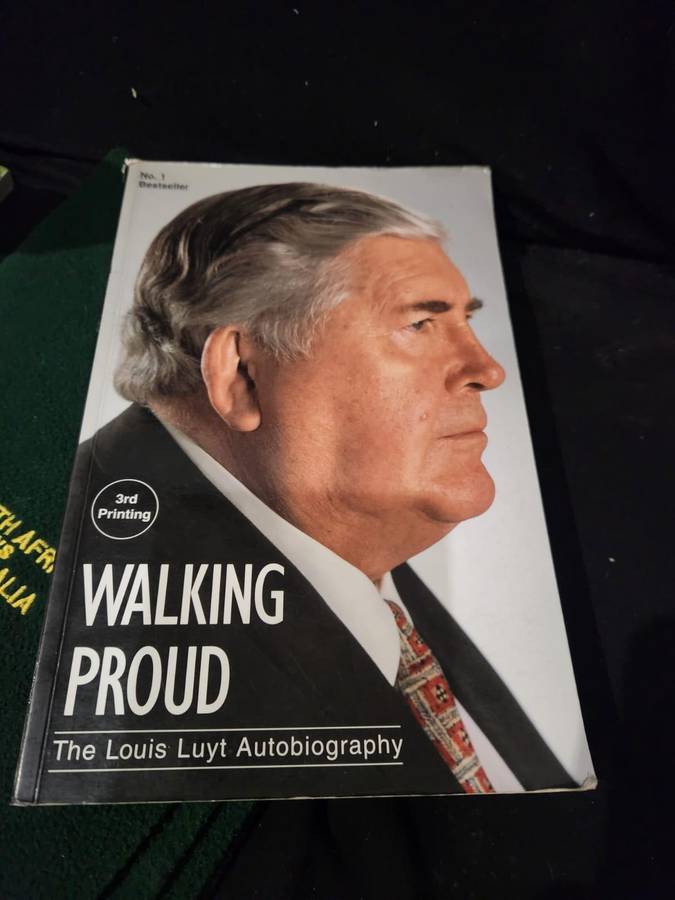 RUGBY MEMORABILIA LOT