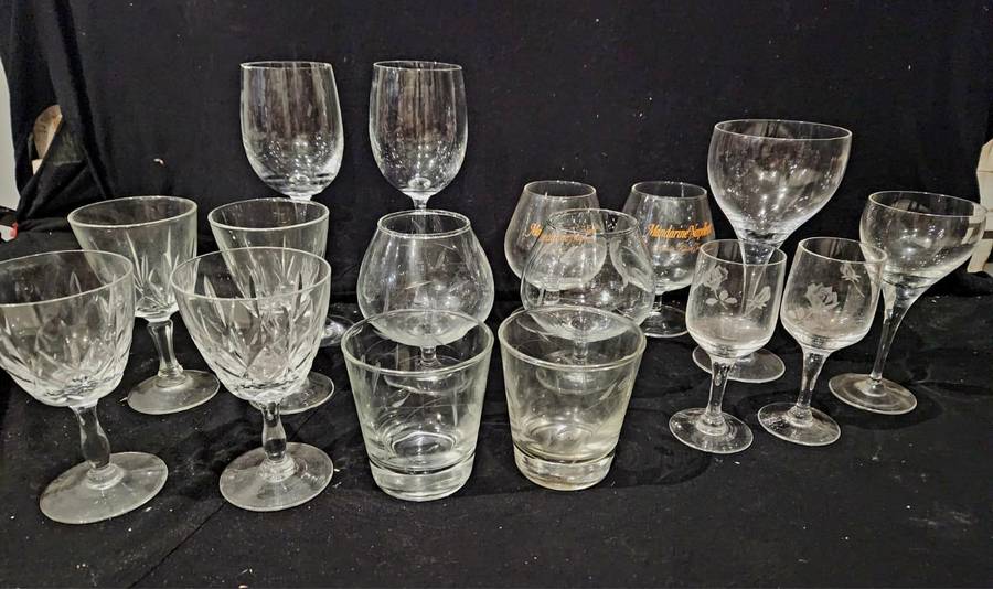 Glass lot 16 ( 8 x doubles ) CRYSTAL /CUTGLASS
