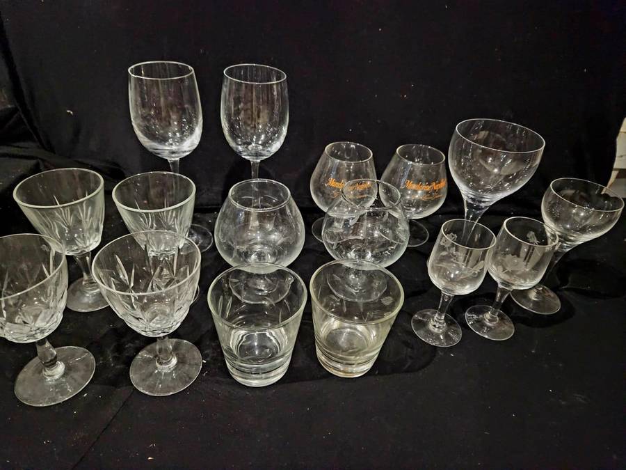 Glass lot 16 ( 8 x doubles ) CRYSTAL /CUTGLASS