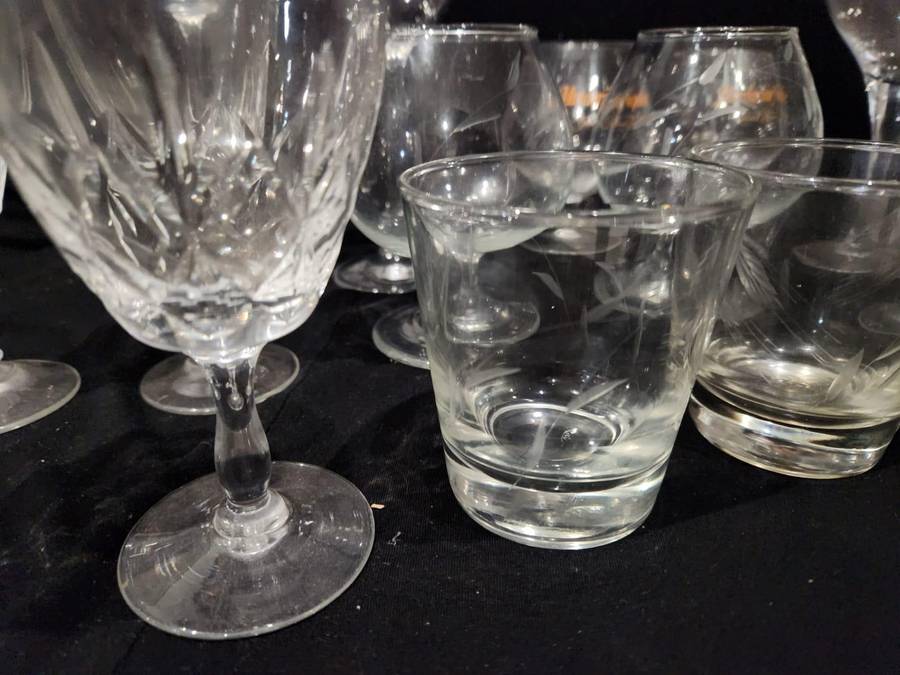 Glass lot 16 ( 8 x doubles ) CRYSTAL /CUTGLASS