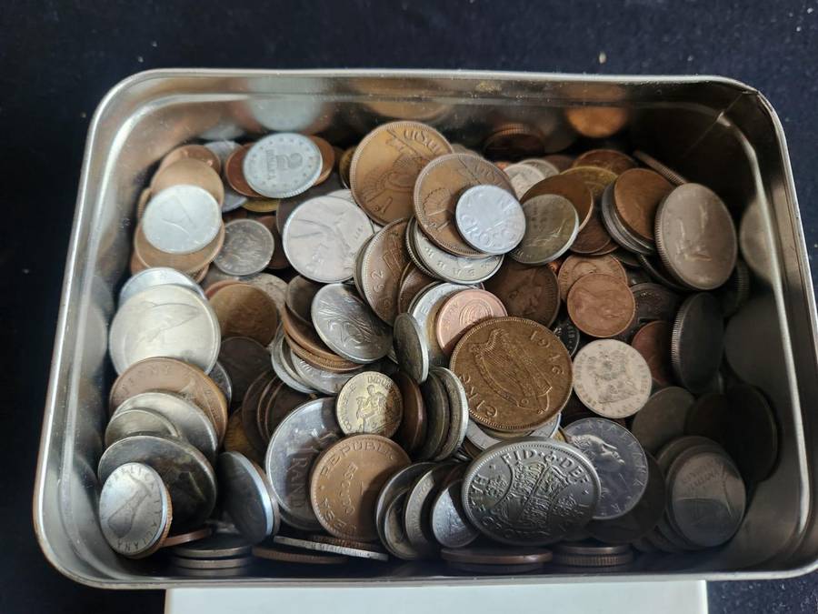 MIX LOT OF COINS ( SA + INTERNATIONAL ) 1, 5 KG